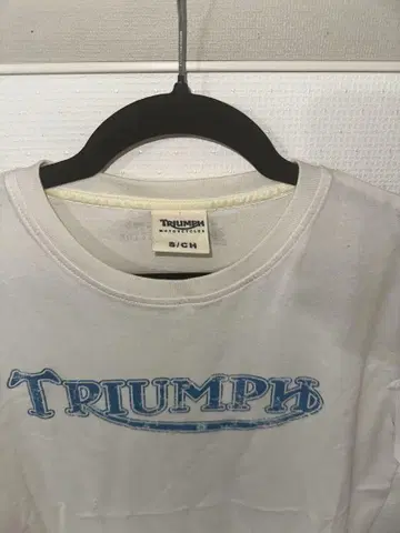 TRIUMPH 화이트 티셔츠 S/CH