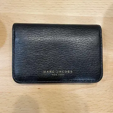 마크제이콥스 블랙 가죽 명함지갑