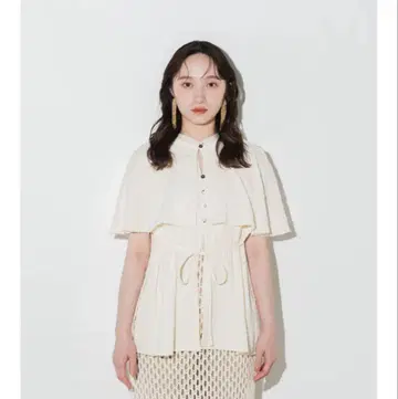 새상품 Eaphi 케이프 디자인 자카드 블라우스 에피