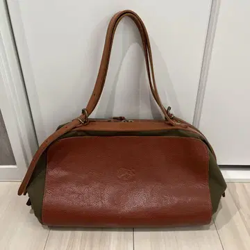 일비종떼 숄더백