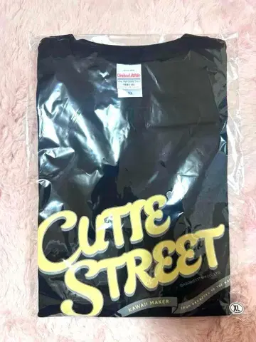 [미개봉] CUTIE STREET 로고 티셔츠 블랙 XL