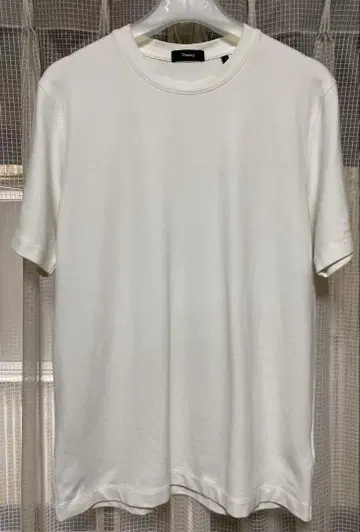 [Theory] 띠어리 남성용 화이트 T셔츠 S 사이즈 (M 상당)
