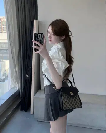 모노그램 디자인 가방