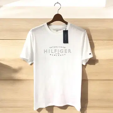 새상품 Tommy Hilfiger 타미힐피거 남성용 로고 티셔츠