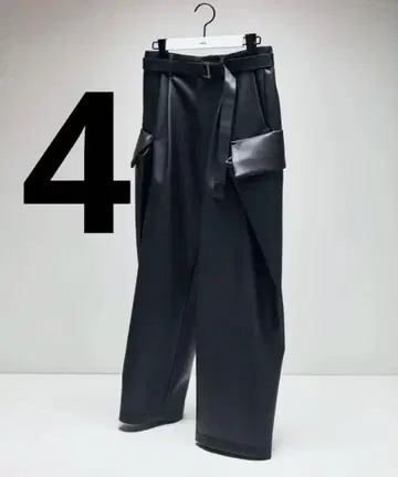 레어 사이즈 사카이 Faux Leather Pants 4