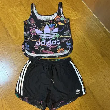 adidas 꽃무늬 셋업
