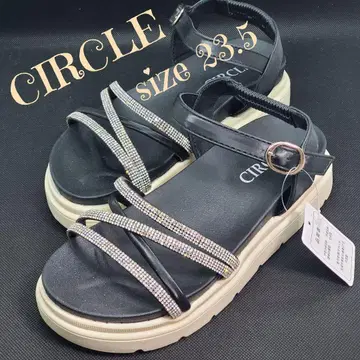 새상품 CIRCLE 여름용 샌들 블랙 화이트 비쥬 샌들 23.5cm