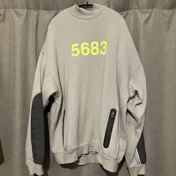 hummel 5683 프린트 트레이닝복 그레이