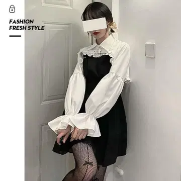 PINK SAVIOR 하트 버클 프릴 볼레로 화이트