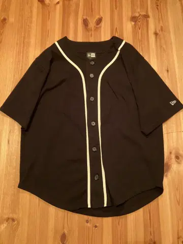 뉴에라 베이스볼 셔츠 심플 새상품급! XL 사이즈!