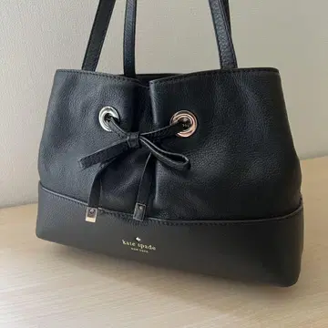 케이트 스페이드 블랙 가죽 토트백 핸드백 새상품급 kate spade