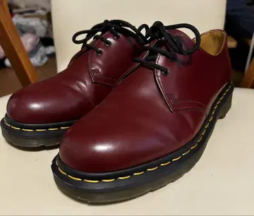 [ Dr. Martens ] 3홀 와인 레드 쓰리홀