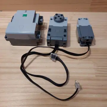 레고 테크닉 파워 기능 모터 세트입니다.