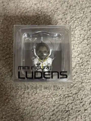 LUDENS 미니 피규어 루덴스 데스 스탠딩