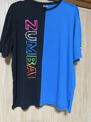 정품 ZUMBA 반팔 티셔츠 블랙/블루