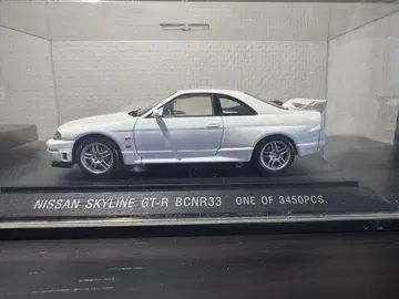 Nissan Skyline GT-R BCNR33 3450개 한정판 에브로