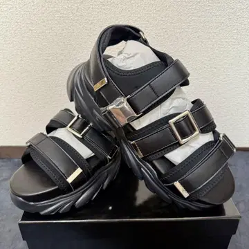 ELLUV 엘루브 하이 밑창 가죽 버클 벨트 샌들 27.5cm