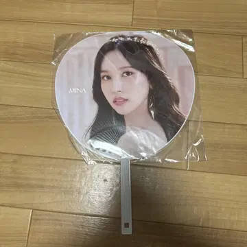 TWICE MINA 부채 READY TO BE