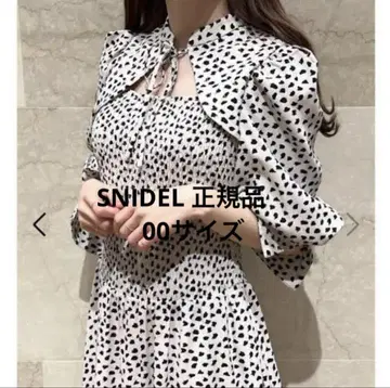 SNIDEL 스나이델 데콜테 오픈 도트 프린트 원피스 00 사이즈