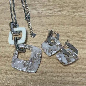 PLUS VENDOME 라떼 베이지 목걸이 2way 귀걸이