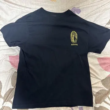 Subciety 블랙 티셔츠