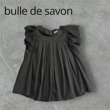bulle de savon 뷔르데사봉 자수 프릴 소매 블라우스 블랙