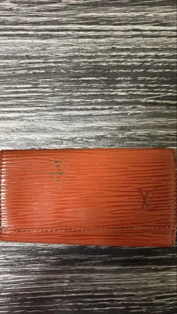 오렌지 에피 가죽 키케이스 LV 로고