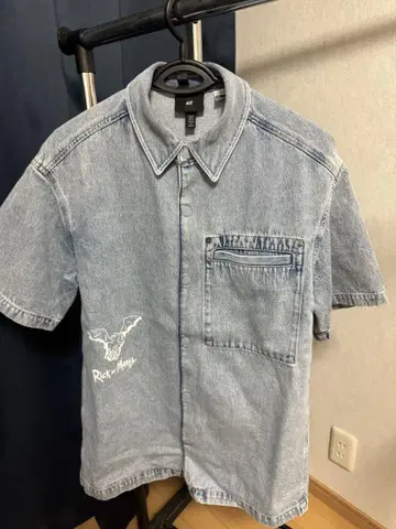 H&M 데님 셔츠 라이트 블루 XS