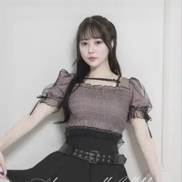 pium 셔링 튤 프릴 블라우스