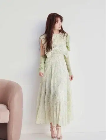 SNIDEL 스나이델 sustainable 프릴 원피스