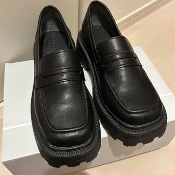 블랙 로퍼 신발 박스 포함