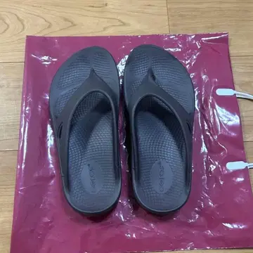 우포스 리커버리 샌들 EU 38