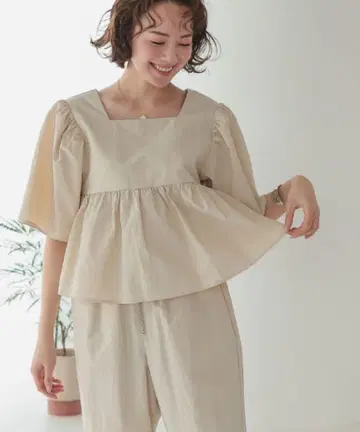 새상품 Donoban 도노반 앞뒤 2way 반팔 블라우스 상의