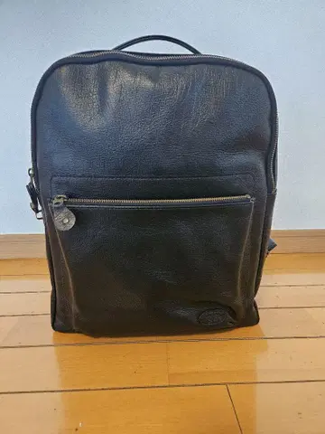 하자품 이비자 블랙 가죽 백팩