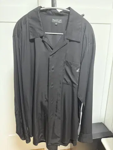 에네스베 옴 오픈 카라 셔츠