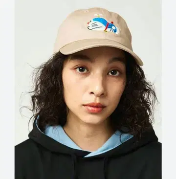 그라니프 도라에몽 타케코프터 자수 베이지 캡 모자