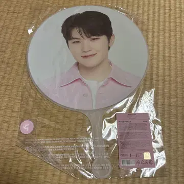 WOOZI 부채