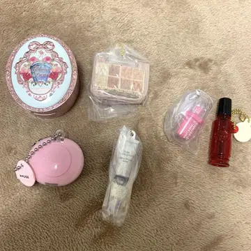 가챠가챠 화장품 CANMAKE flowerKnows amuse 기타