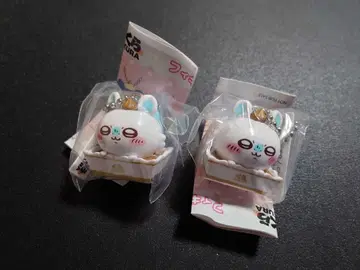 모몽가 쿠라스시 미니 피규어 벳쿠라폰