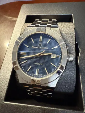 모리스 라크로와 아이콘 오토매틱 42mm