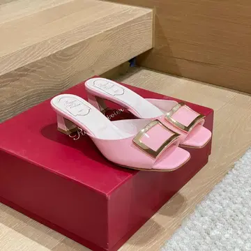 Roger Vivier 로저 비비에 비쥬 뮬 샌들 핑크