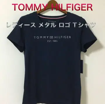 새상품 Tommy Hilfiger 여성용 메탈 라이크 로고 T셔츠