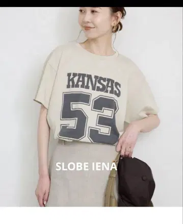 새상품급 SLOBE IENA 티셔츠 베이지