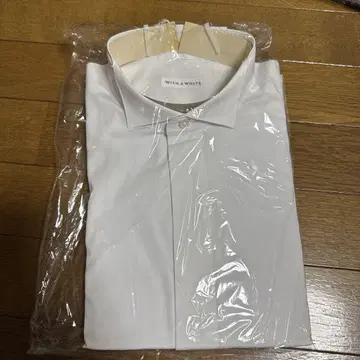WITH A WHITE 화이트 카라 부착 셔츠