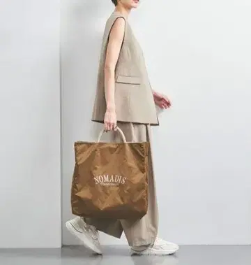 25SS 새상품 NOMADIS SAC 2/16 토트백 브라운 L