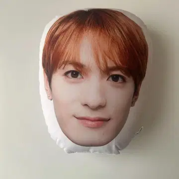TravisJapan 트라자 마츠쿠라 카이토 페이스 쿠션