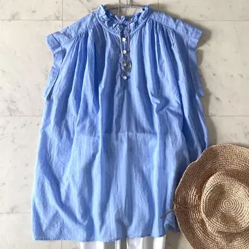 새상품급 그린 라벨 릴랙싱 프릴 개더 블라우스 블루 스트라이프