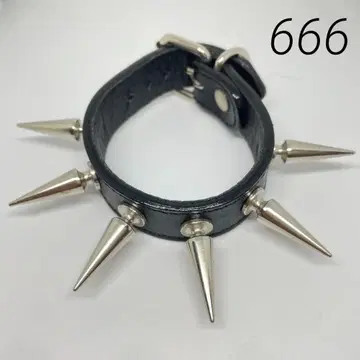 666 일련 스파이크 리스트 밴드 천연 가죽 펑크 락 스타일