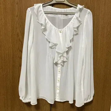 내추럴 뷰티 베이직 화이트 프릴 셔츠