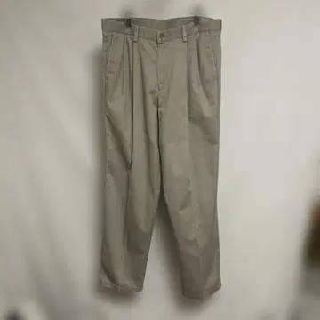 베이지 플리츠 치노 팬츠